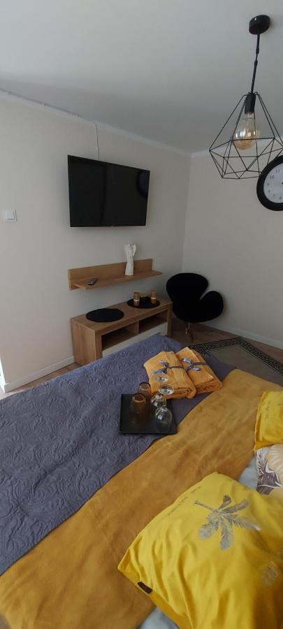 Pokoje U Camili Rewa Buitenkant foto